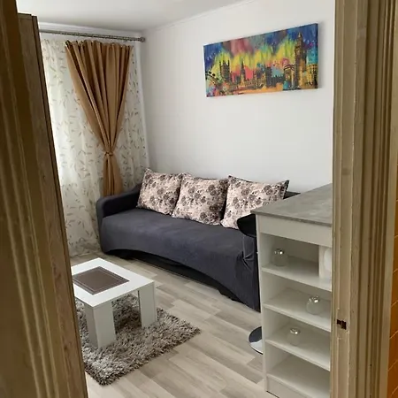 Inchiriez Apartament Zona Tomis Nord * Constanta
